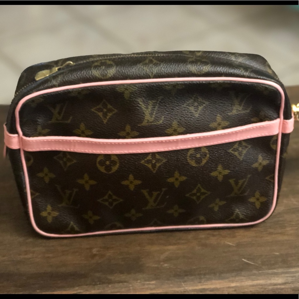 Louis Vuitton Compeigne 23